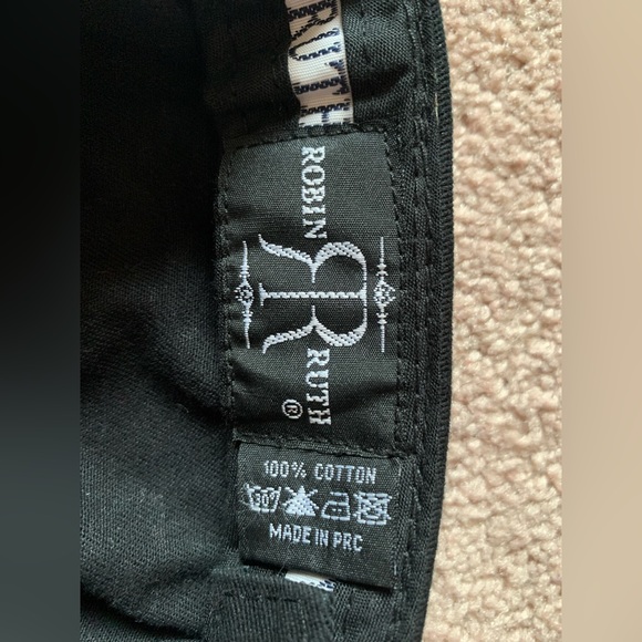 Aruba Black & White Robin Ruth Hat - Picture 7 of 9